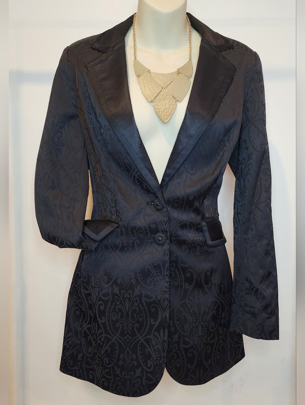 Bisou Bisou Black Jacquard Blazer with Satin Lapels